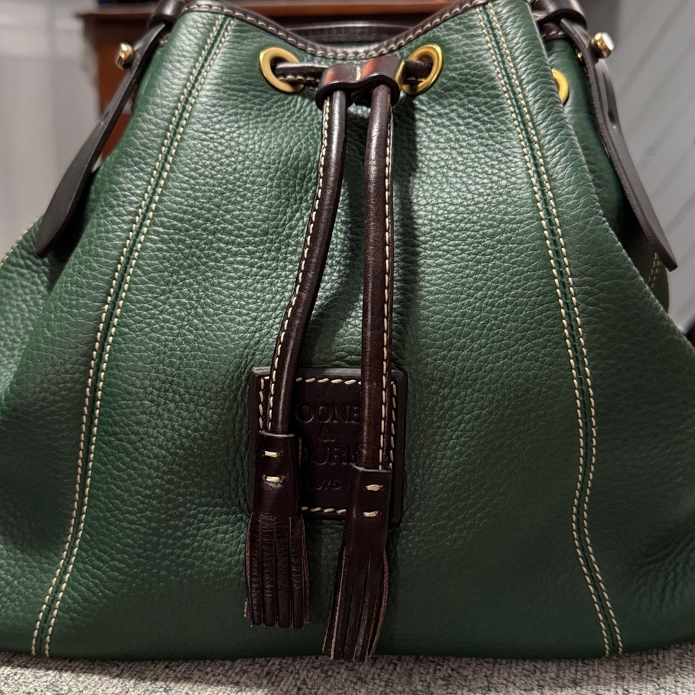 Dooney & Bourke Forest Green Leather draw string bag 11.5 12.5tall x4